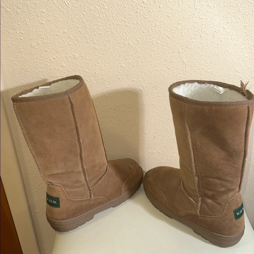 W.O.W. Fur/Suede boots Size 8
